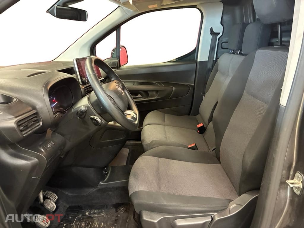 Toyota Proace City 1.5 D-4D Business