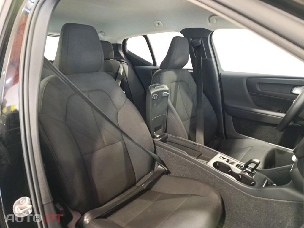 Volvo XC40 1.5 T4 PHEV Essential