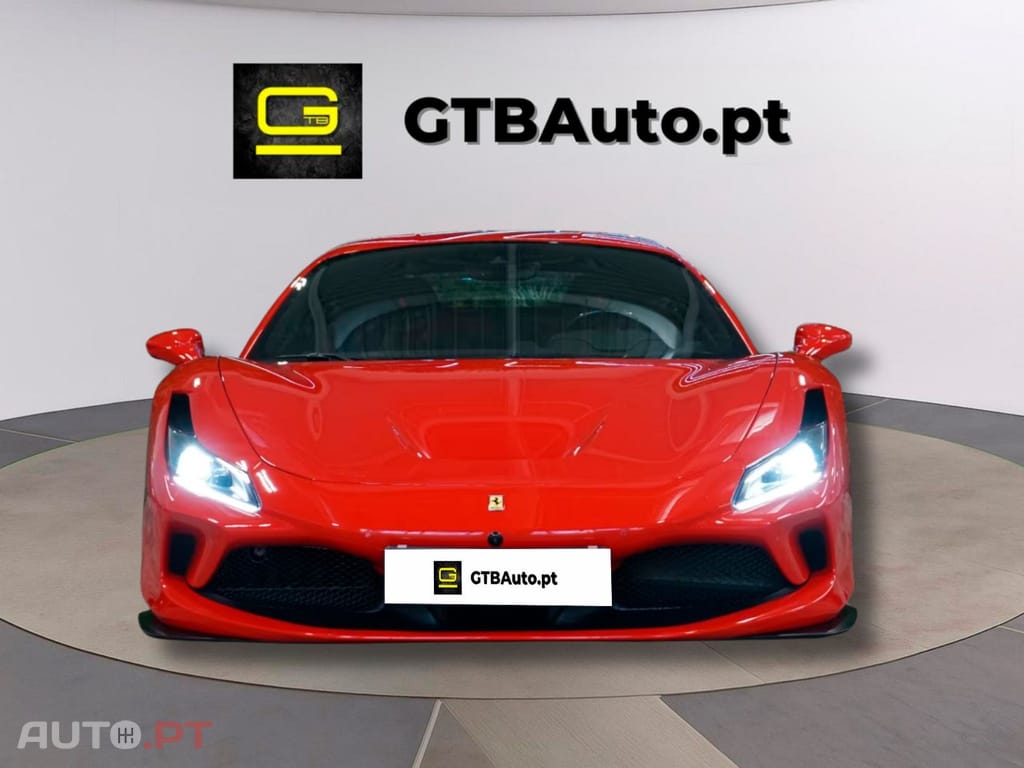 Ferrari F8 CARBON