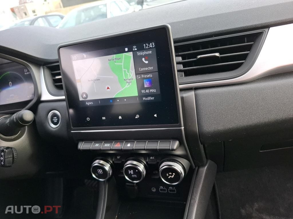 Renault Captur 1.6 E-Tech Full Hybrid Evolution