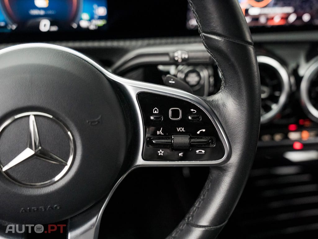 Mercedes-Benz A 250 e Style Plus