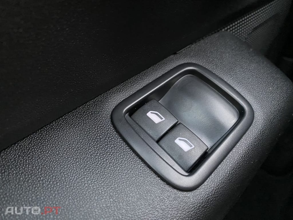 Citroen C3 1.2 PureTech C-Series