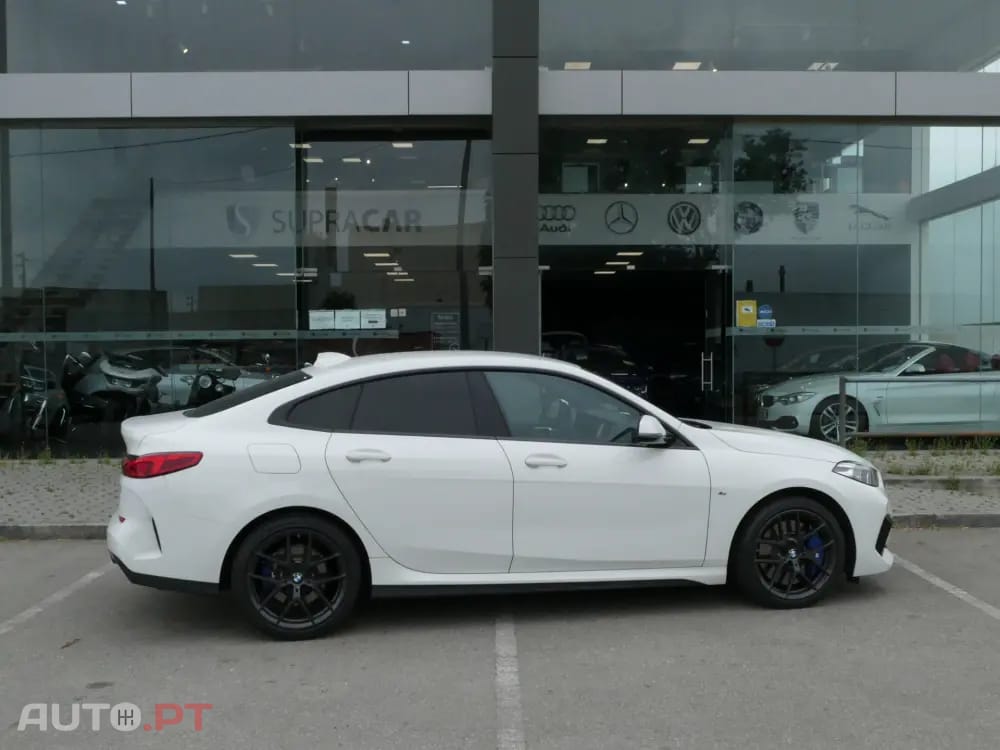 BMW 216 d Pack Desportivo M