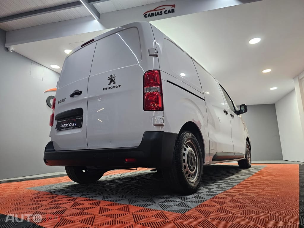 Peugeot Expert 1.5 BlueHDi L2H1 Standard