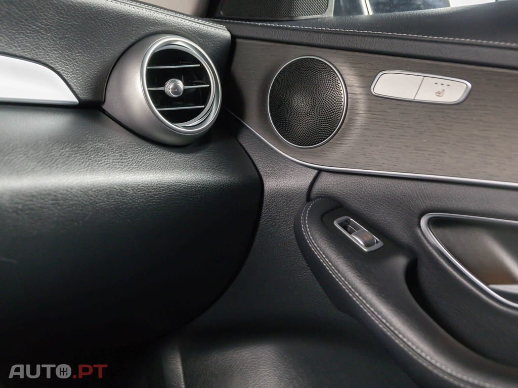 Mercedes-Benz C 300 de AMG Line