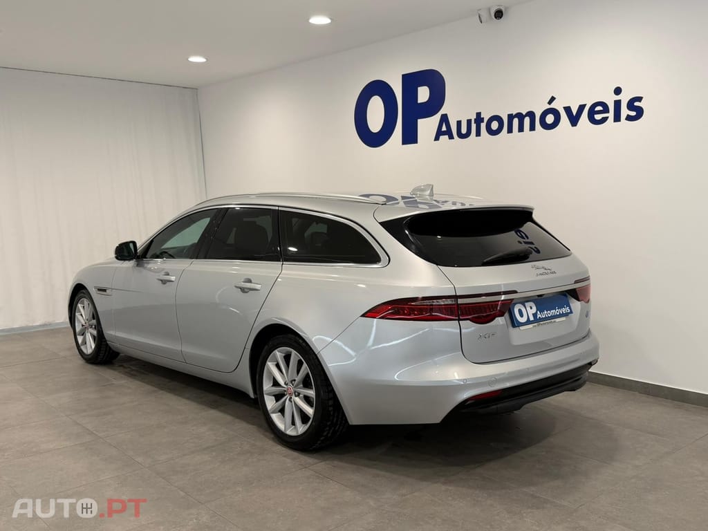 Jaguar XF 2.0 D Pure Aut.
