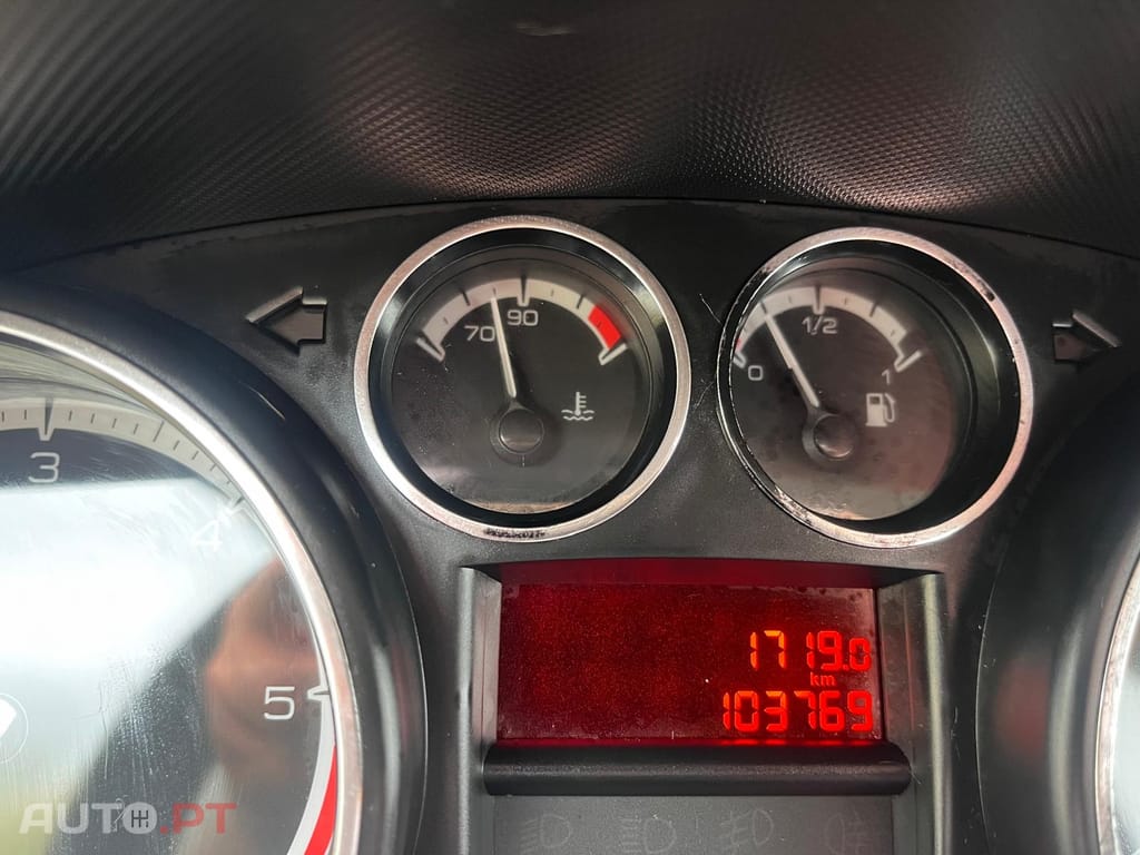 Peugeot 308 1.6 HDI 110cv