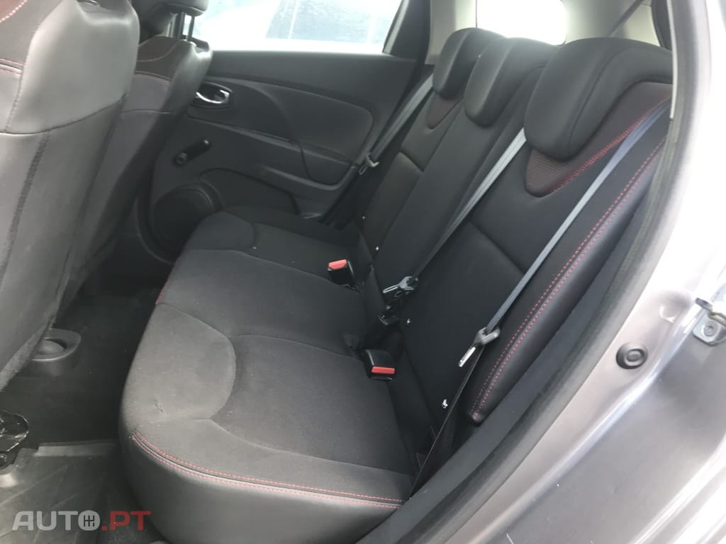 Renault Clio Sport Tourer 1.5 dCi Limited