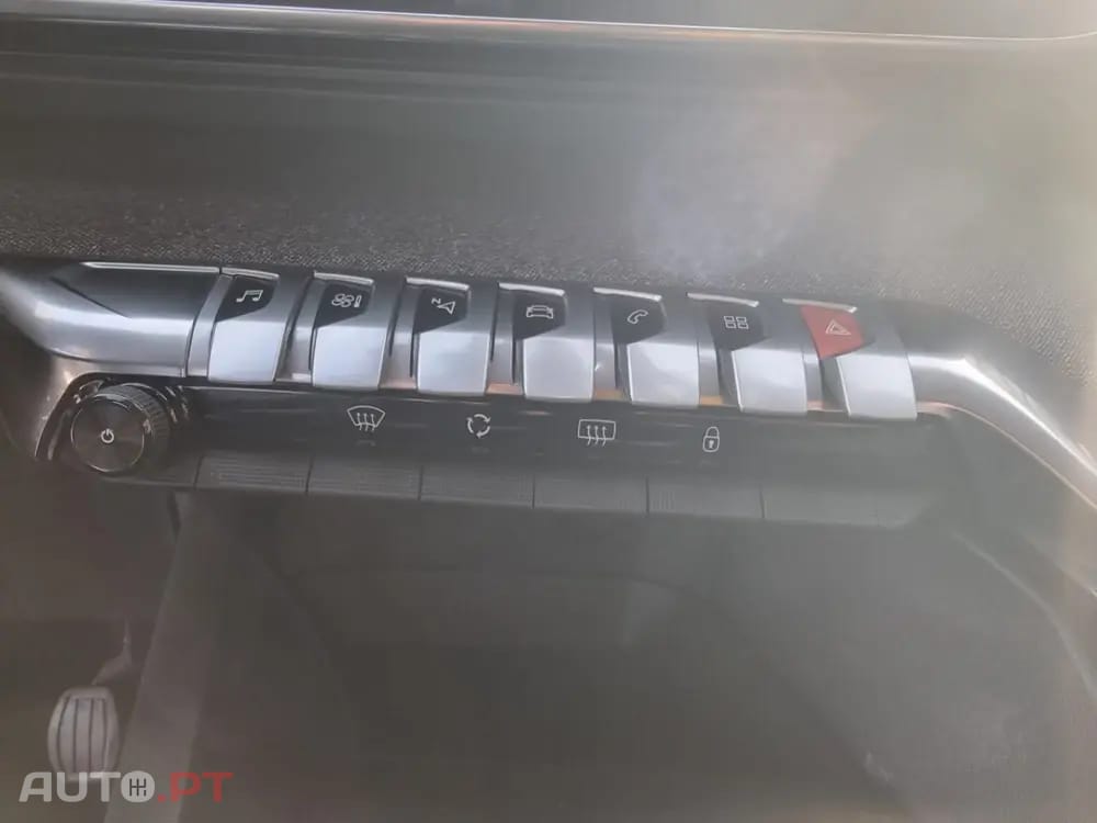 Peugeot 5008 1.5 BlueHDi Allure