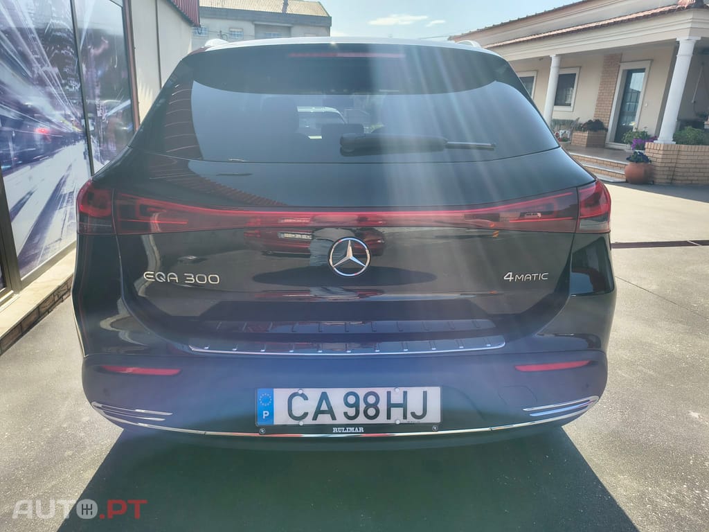 Mercedes-Benz EQA 300 4MATIC