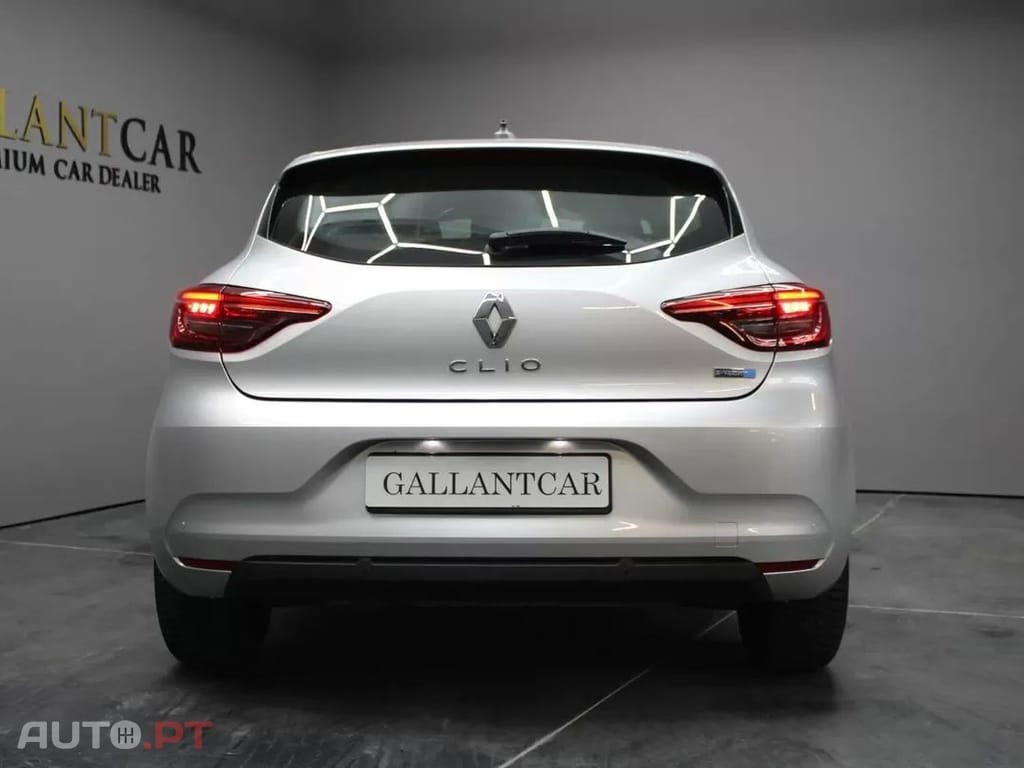 Renault Clio other_Outro