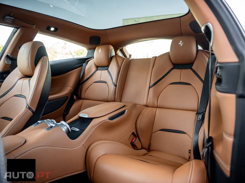 Ferrari California 4.3 V8