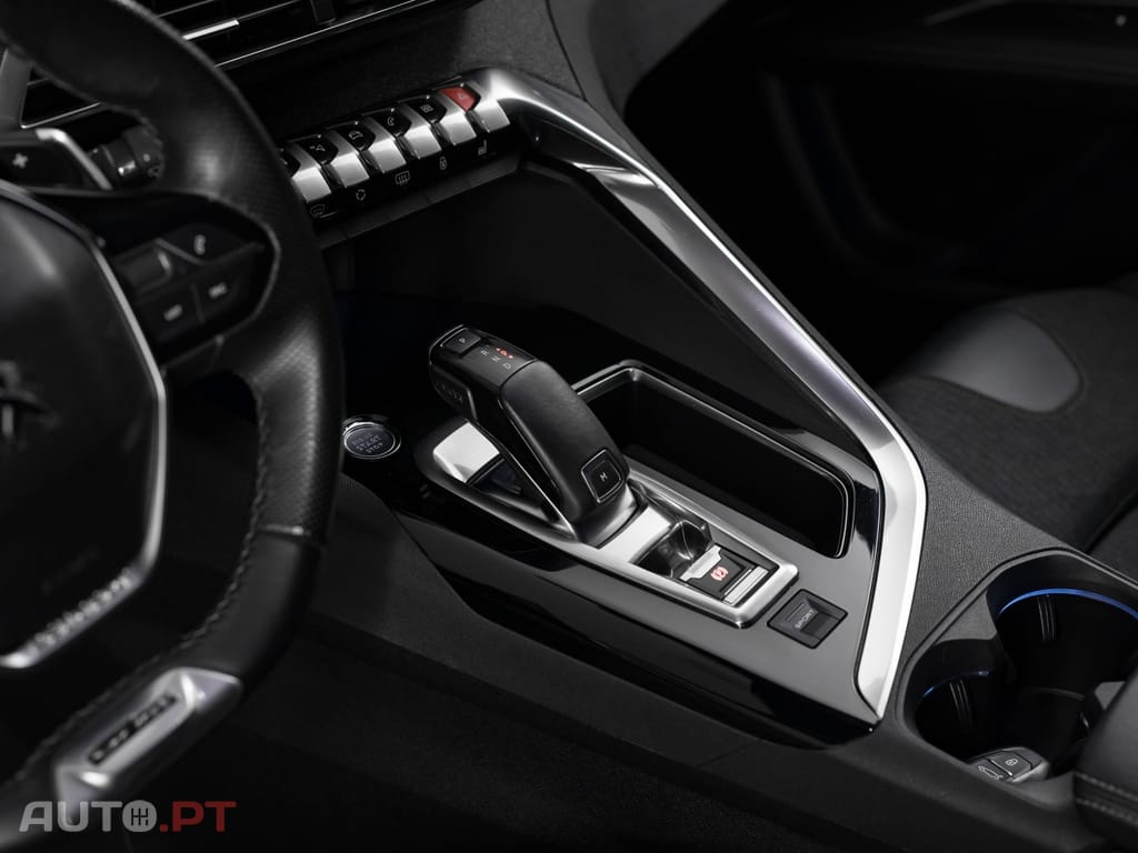 Peugeot 3008 1.5 BlueHDi GT Line EAT8