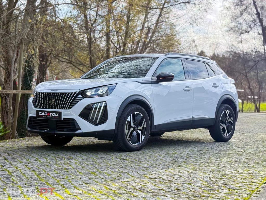 Peugeot 2008 1.2 PureTech Allure