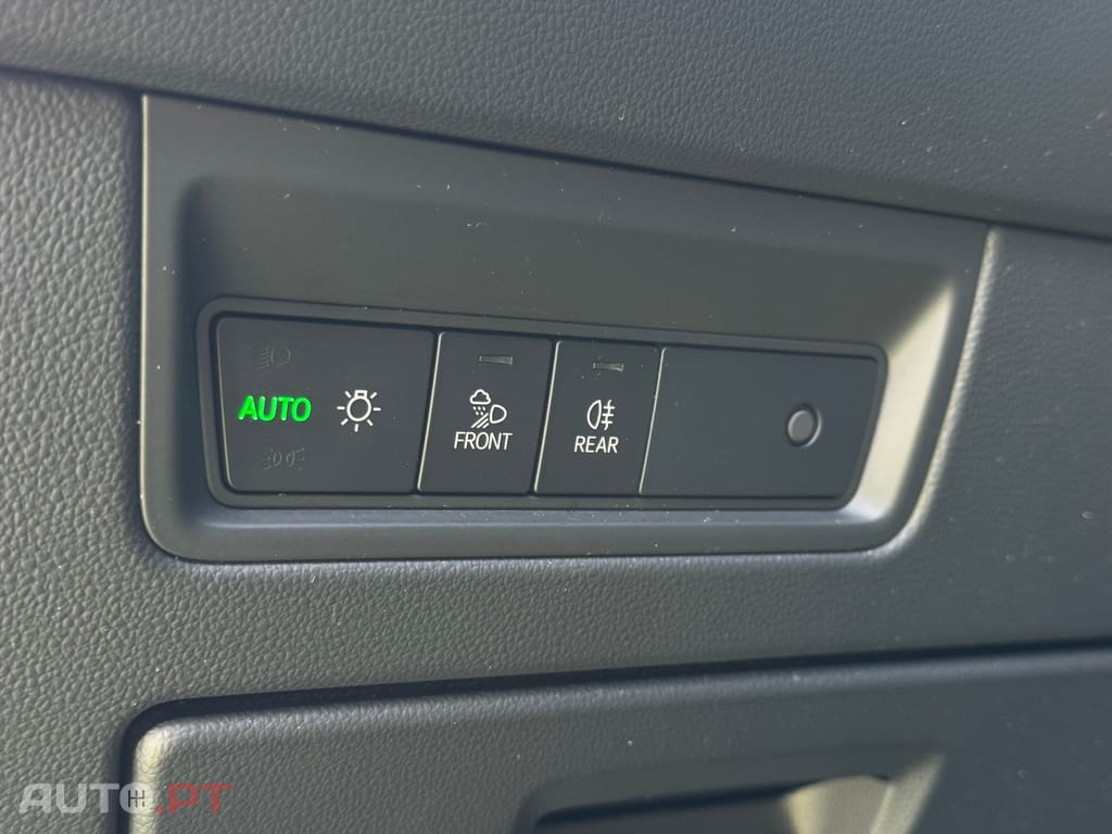 Volkswagen Touareg 3.0 TDI V6 R-Line