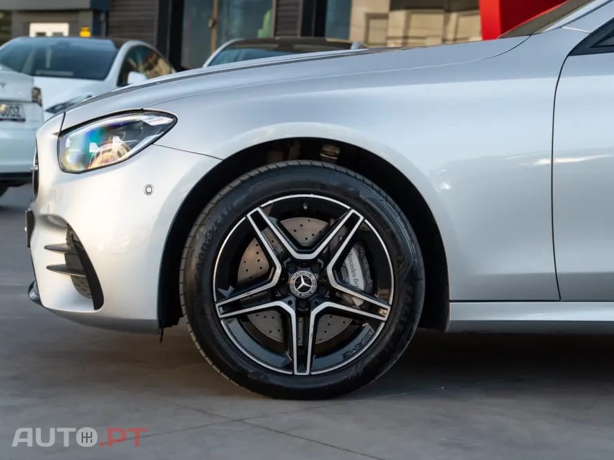 Mercedes-Benz E 300 de 9G-TRONIC AMG Line