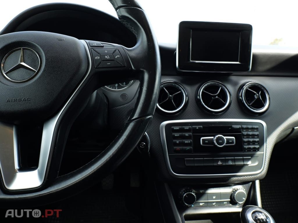 Mercedes-Benz A 180 CDI (BlueEFFICIENCY) Style