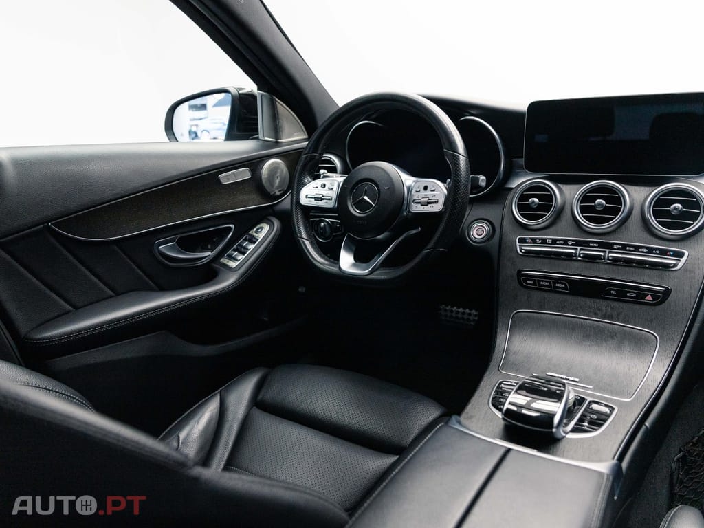 Mercedes-Benz C 220 d Station 9G-TRONIC AMG Line