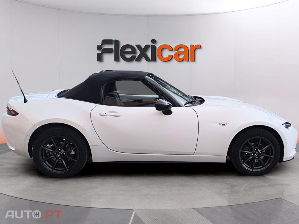 Mazda MX-5 1.5 Sky-G Excellence Navi