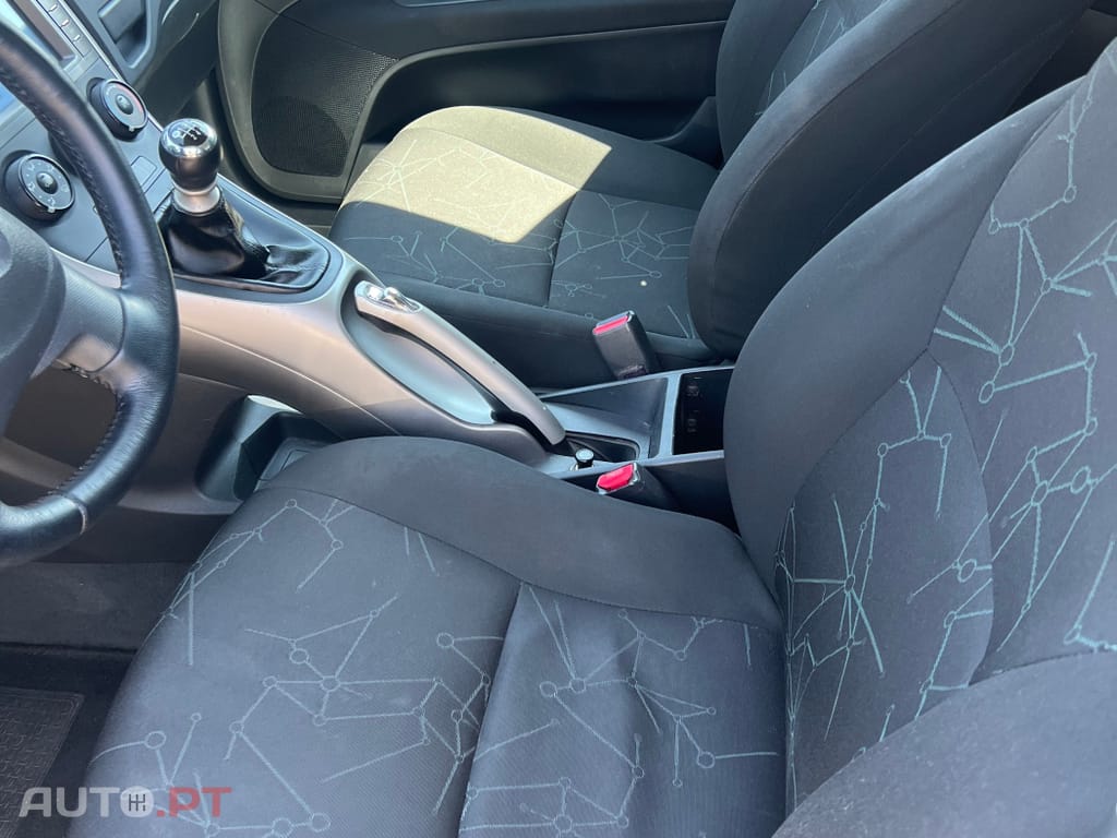 Toyota Auris 1.4 D-4D AC DPF