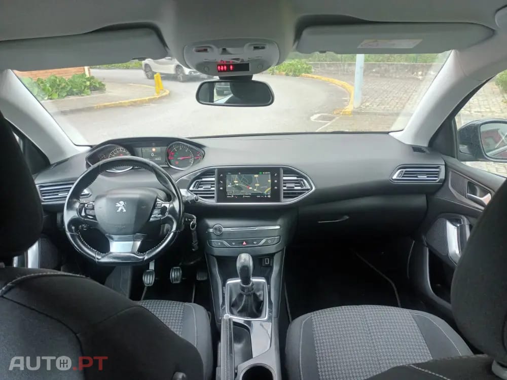 Peugeot 308 1.6 BlueHDi Access