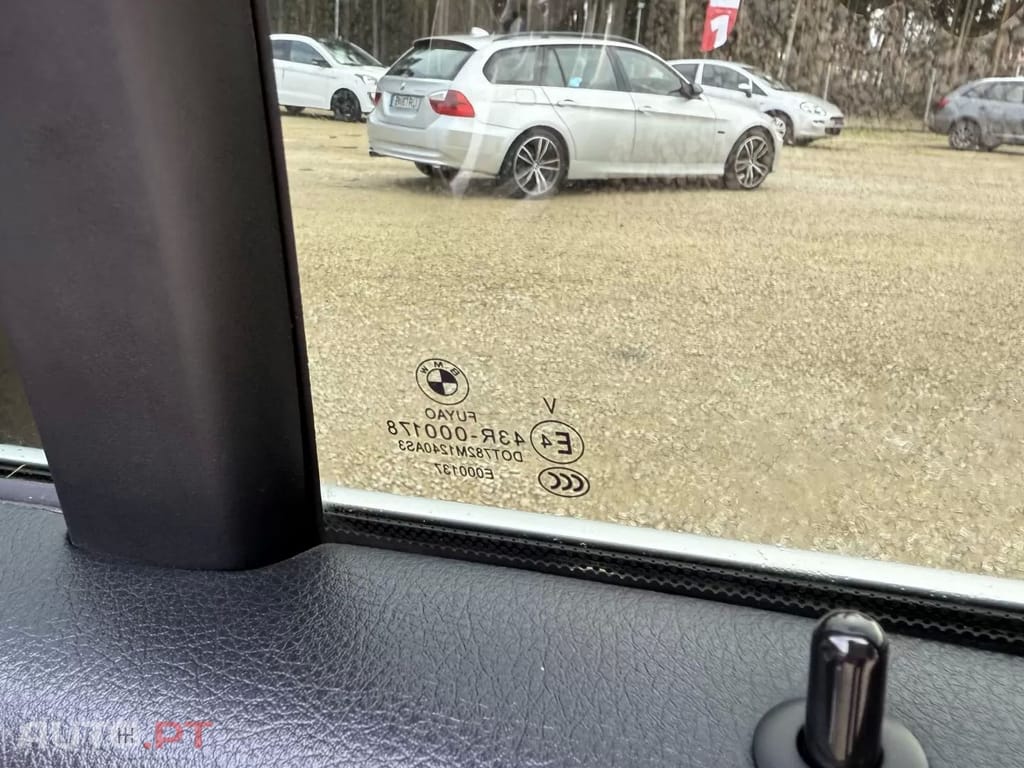 BMW 320 d xDrive DPF Touring Aut. Edition Fleet Exclusive