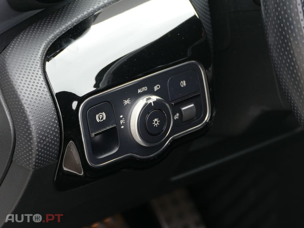 Mercedes-Benz A 180 d AMG Line Aut.