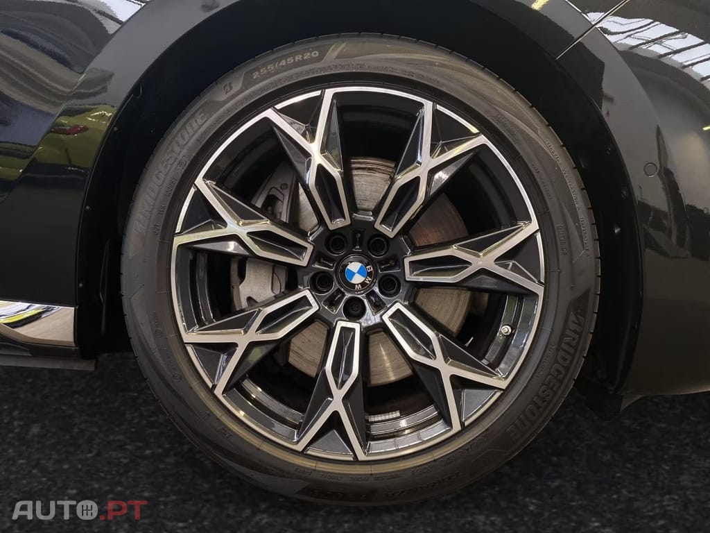 BMW 750 e xDrive