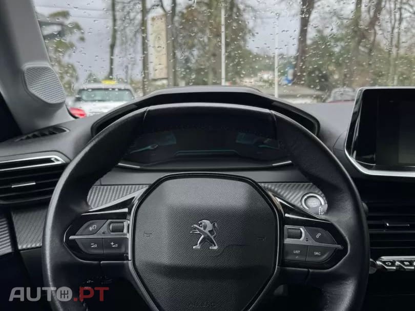 Peugeot E-208 50 kWh Active Pack