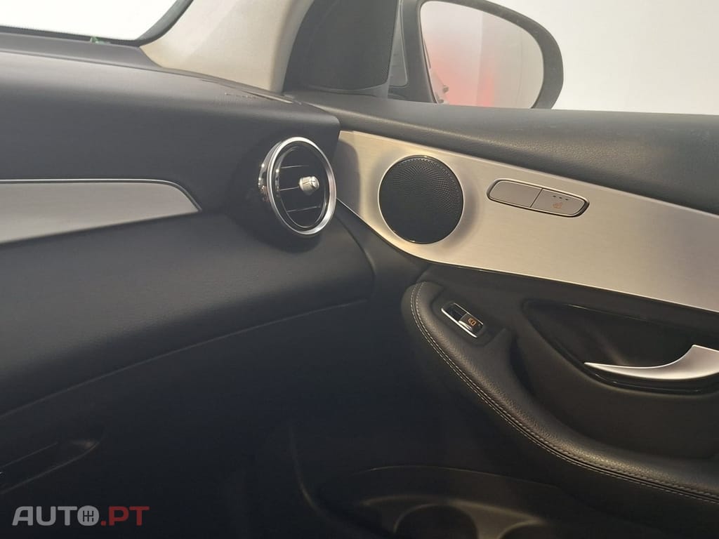 Mercedes-Benz GLC 300 d 4Matic 9G-TRONIC AMG Line