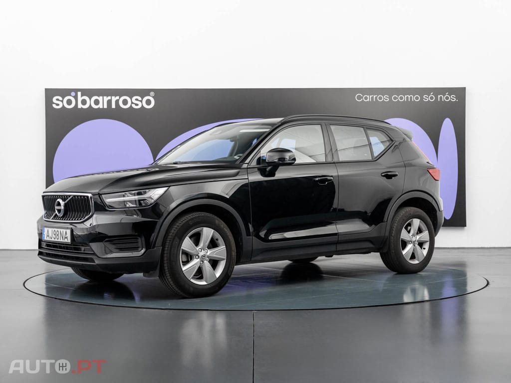 Volvo XC40 1.5 T2 Momentum