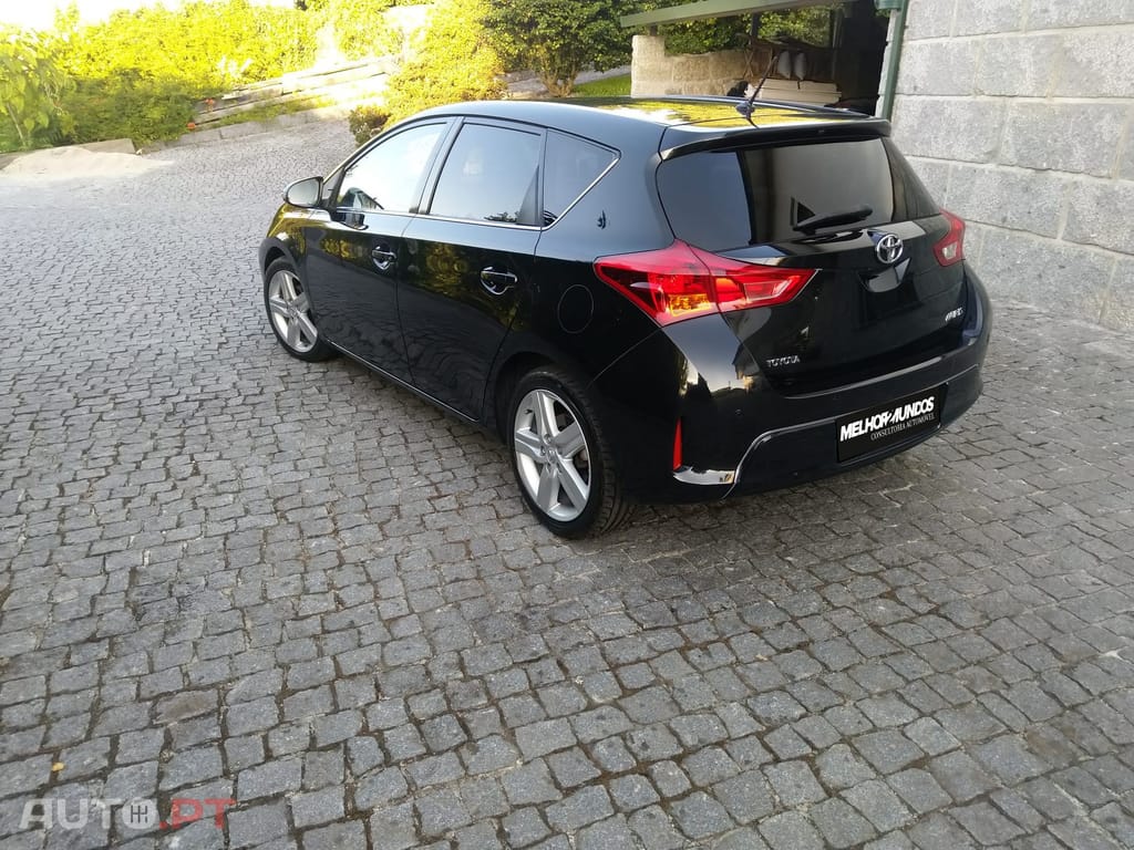 Toyota Auris 1.4 D-4D Comfort