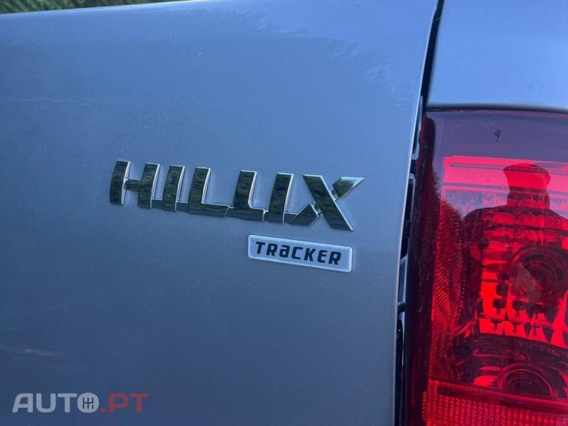 Toyota Hilux 2.4 D-4D 4WD CD CM Aut.