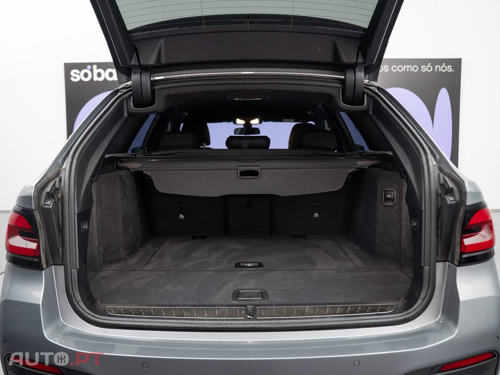 BMW 520 d Pack Desportivo M Auto