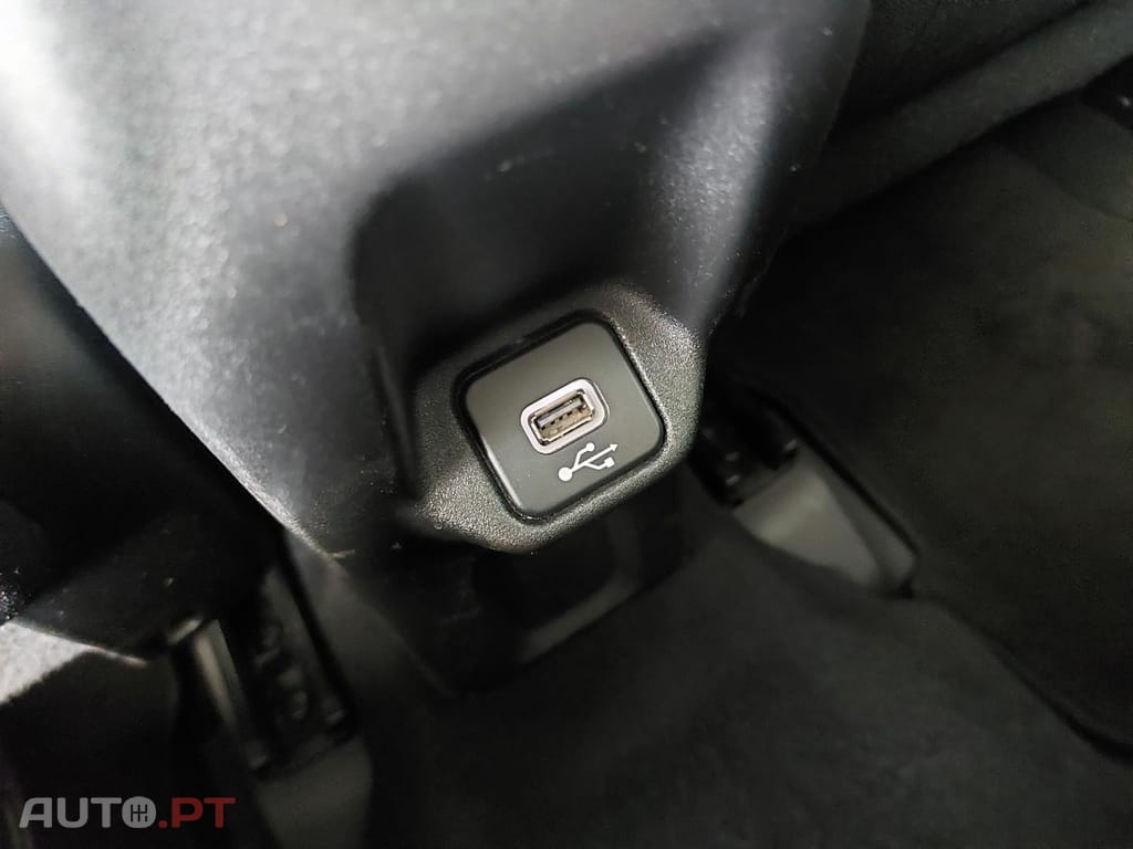 Jeep Renegade 1.4 MultiAir Active Drive Auto Limited