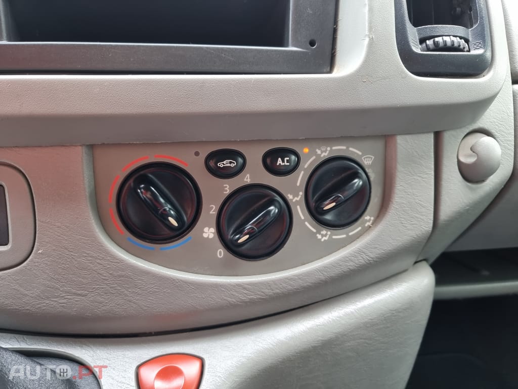 Opel Vivaro 1.9 CDTi L2 H1