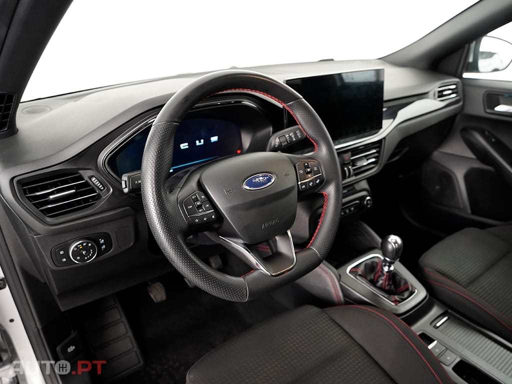 Ford Focus Focus 1.0 EcoBoost MHEV ST-Line X