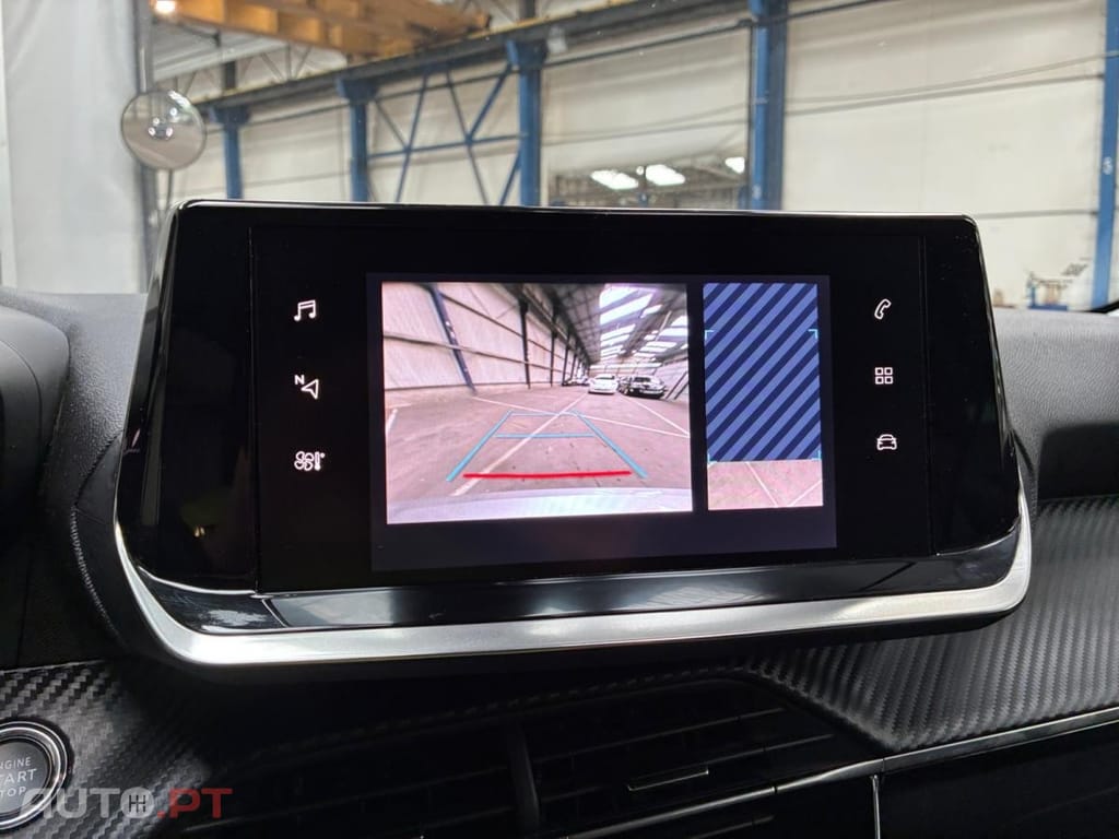 Peugeot 2008 1.2 PureTech Allure EAT8