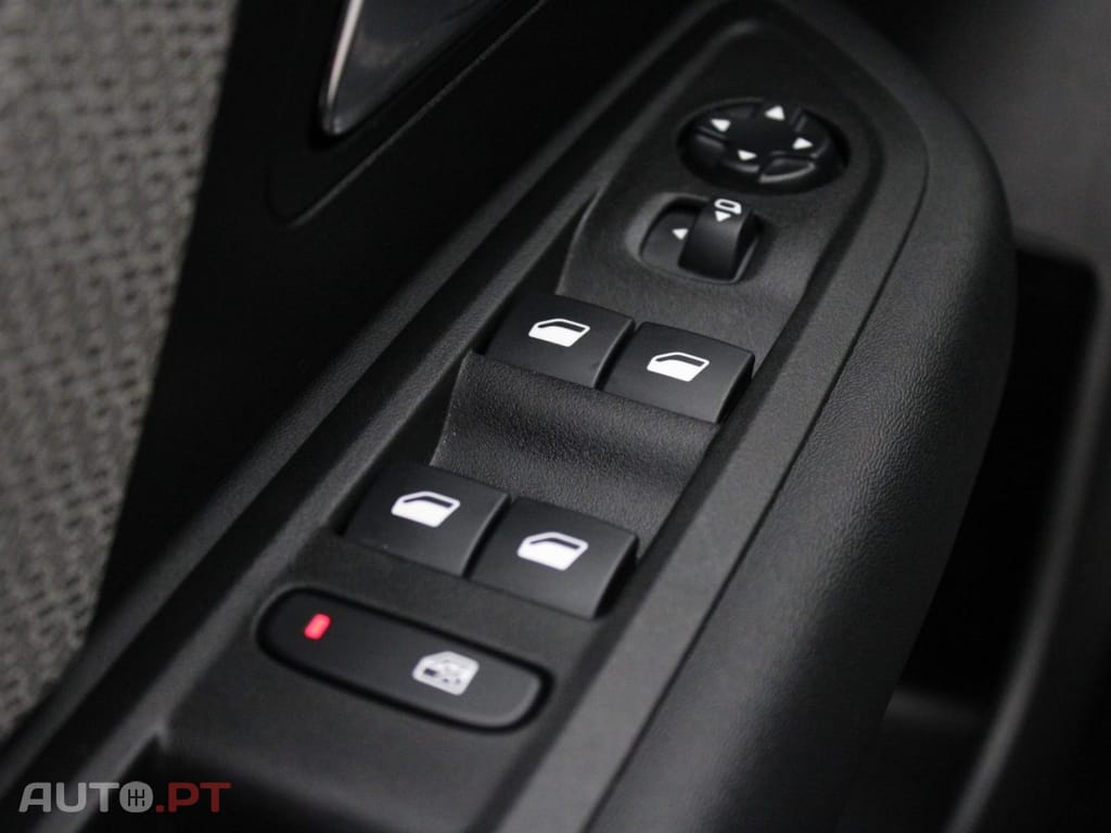 Citroen C4 X 1.2 PURETECH MAX