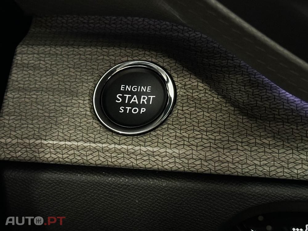 Citroen C5 X 1.6 Hybrid Feel Pack e-EAT8