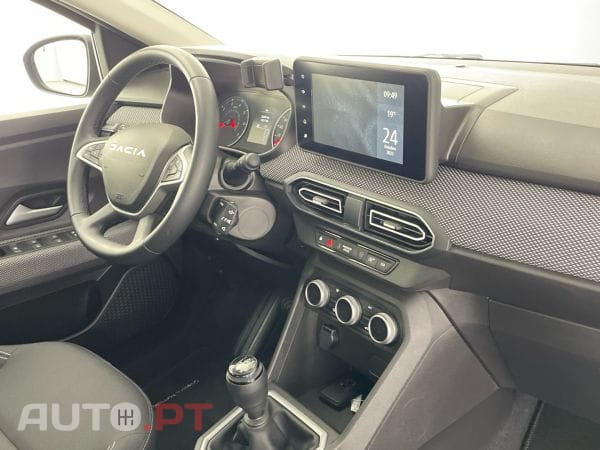 Dacia Sandero ECO-G 100 Bi-Fuel Journey