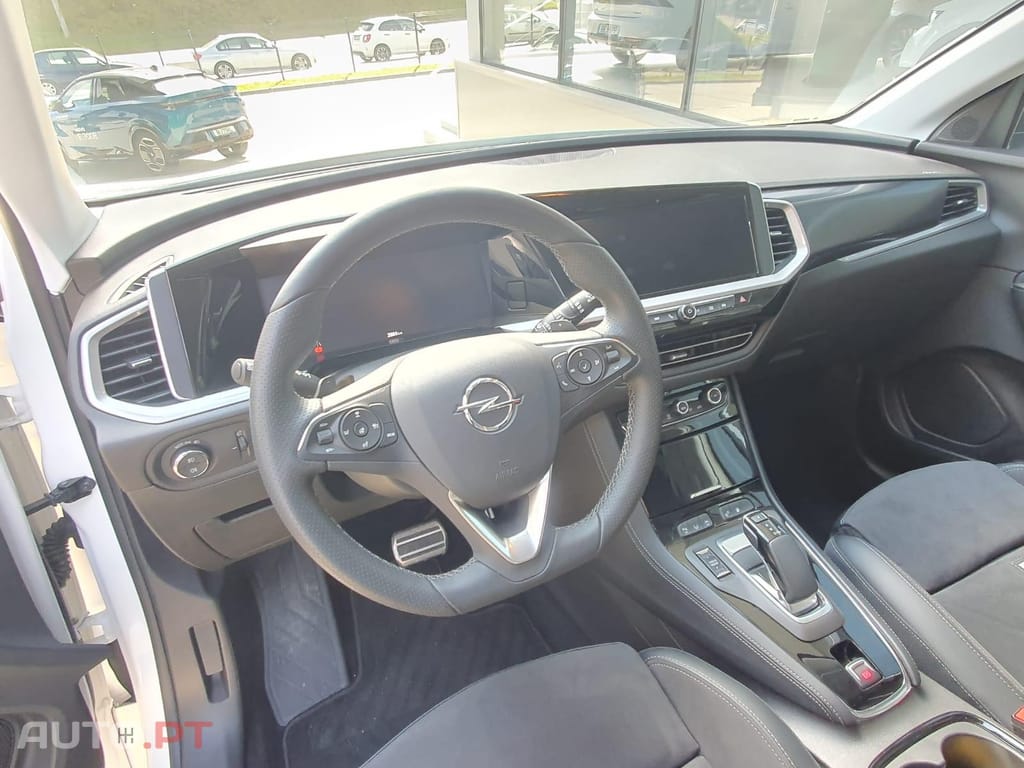 Opel Grandland (X) 1.6 T PHEV GSe