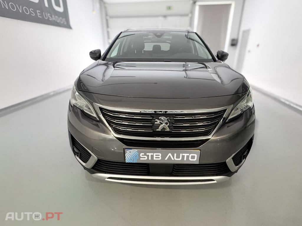 Peugeot 5008 1.5 BlueHDi Allure
