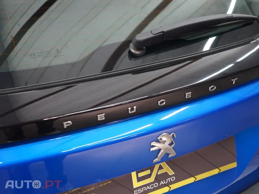 Peugeot 2008 1.2 PureTech Allure Pack