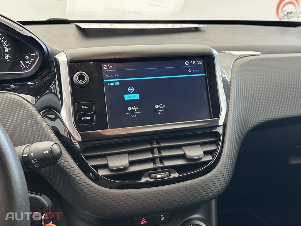 Peugeot 2008 1.2 PureTech Style