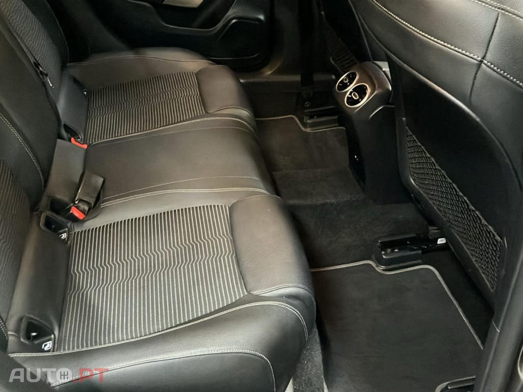 Mercedes-Benz A 250 Limousine e Style Plus