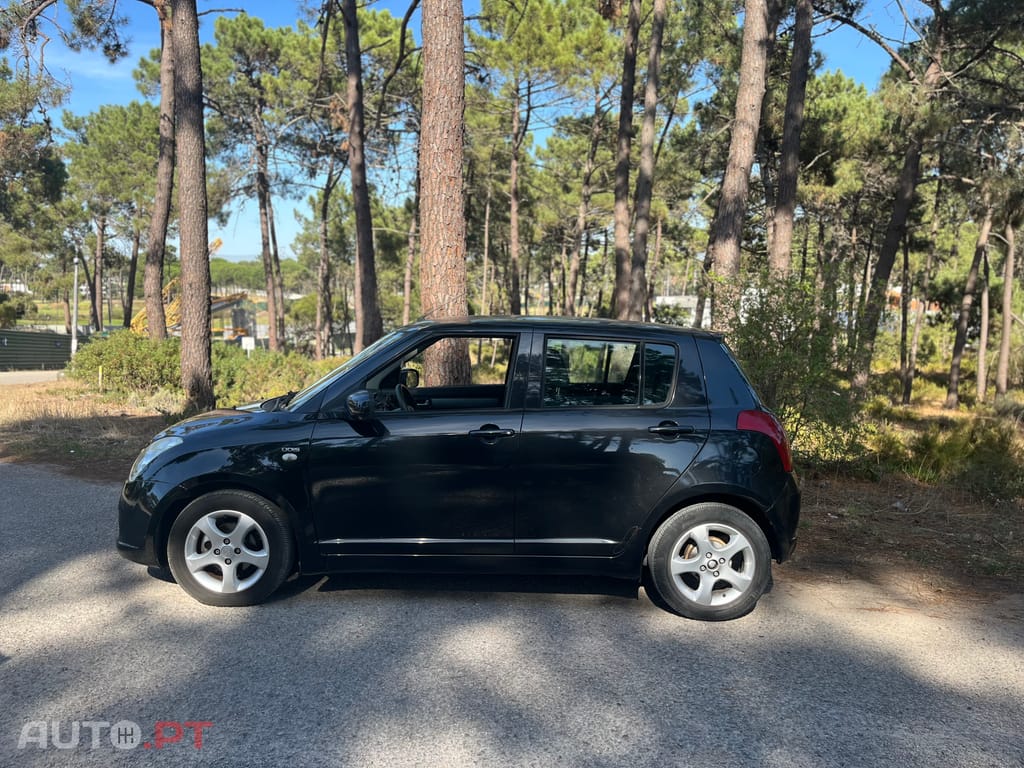 Suzuki Swift 1.3 DDiS GLX