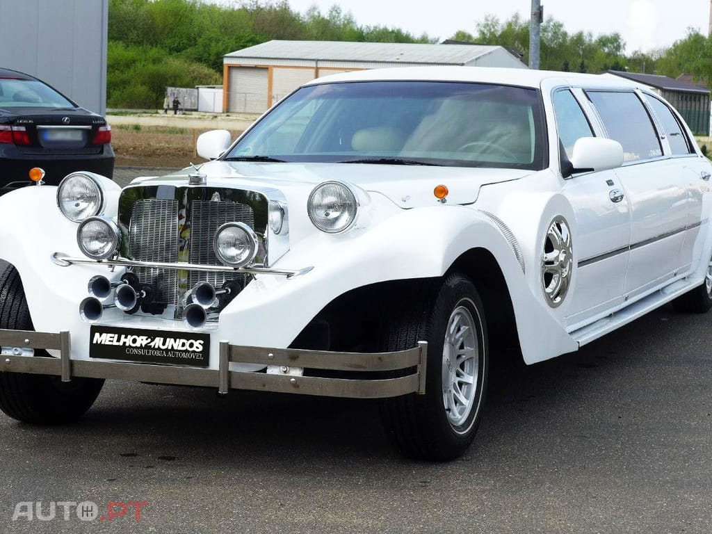 Lincoln Town Car Excalibur Stretchlimousine
