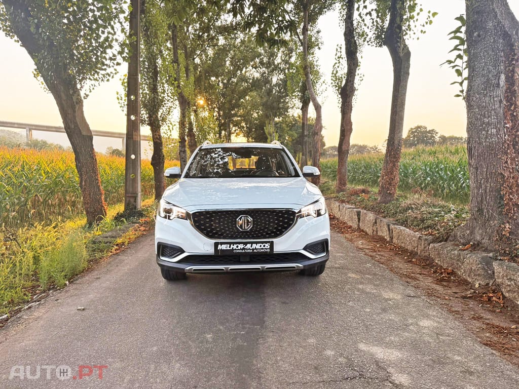 MG ZS EV Luxury