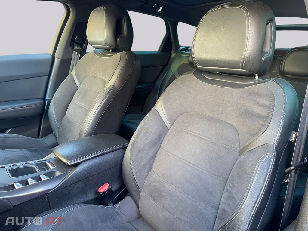 Citroen DS5 2.0 HDi Hybrid4 Business Class